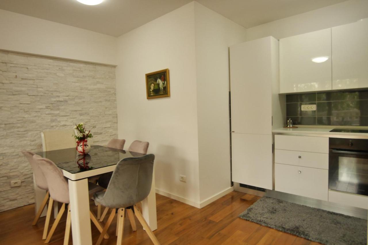 Appartement Apartments Makarska Beach